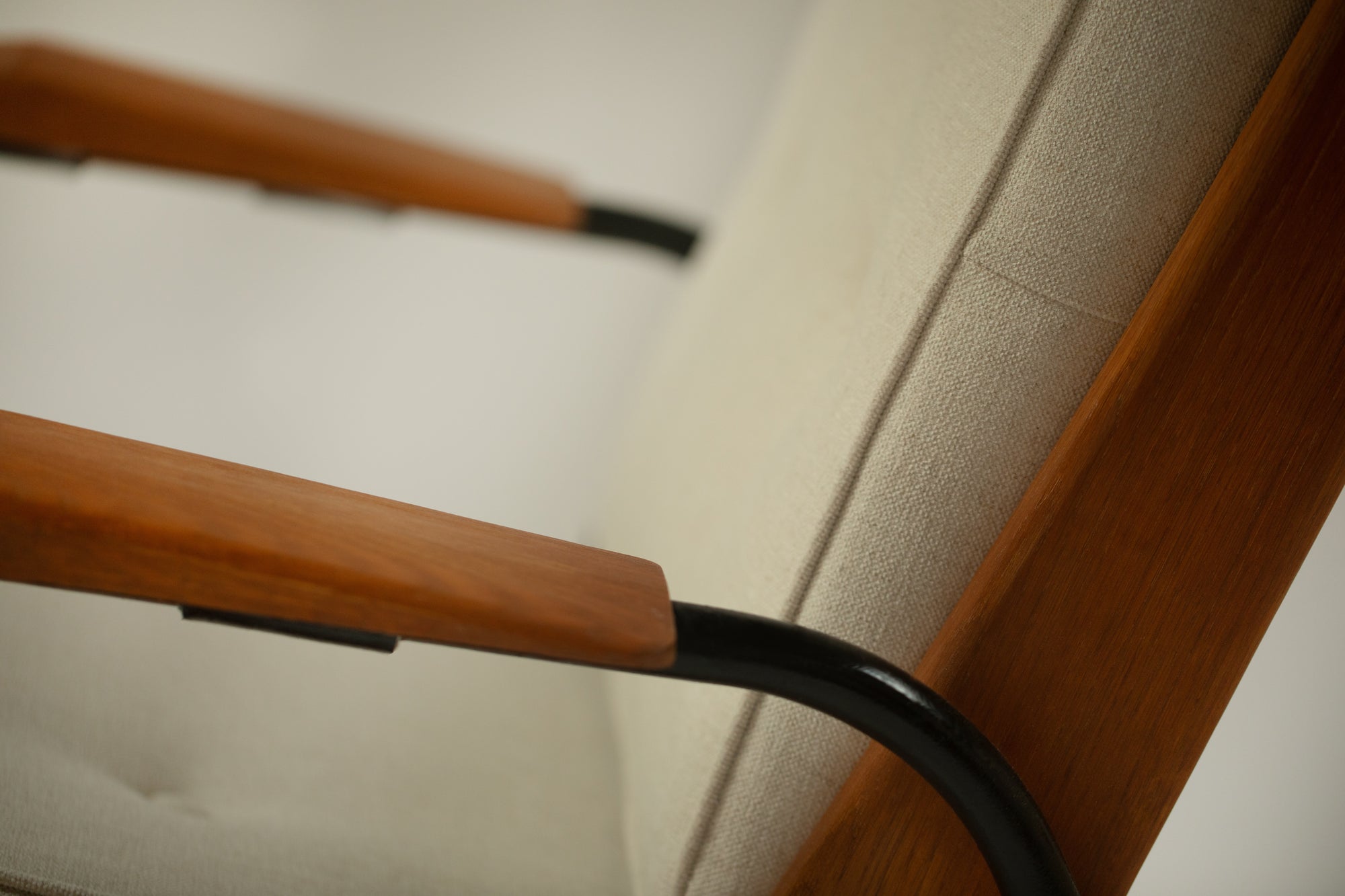 The Visitor Armchair Re-Edition